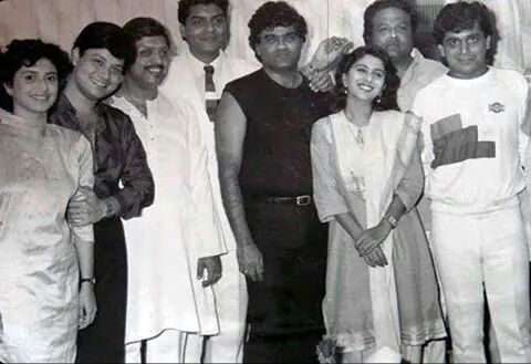 PriyankaArif's tweet image. @SachinPilgaonkr  My favvvvv movie Ashi hi Banva Banavi
Cool
#AshokSaraf #lakshmikant 
@imAnkkush