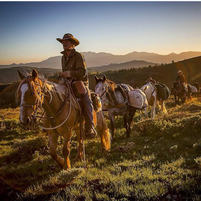JohnBlakeWeb's tweet photo. @TabernacleKid and I planning our next big adventure, a cattle drive from Canada to Mexico. Can't wait man! http://t.co/9KbDPyPdFk