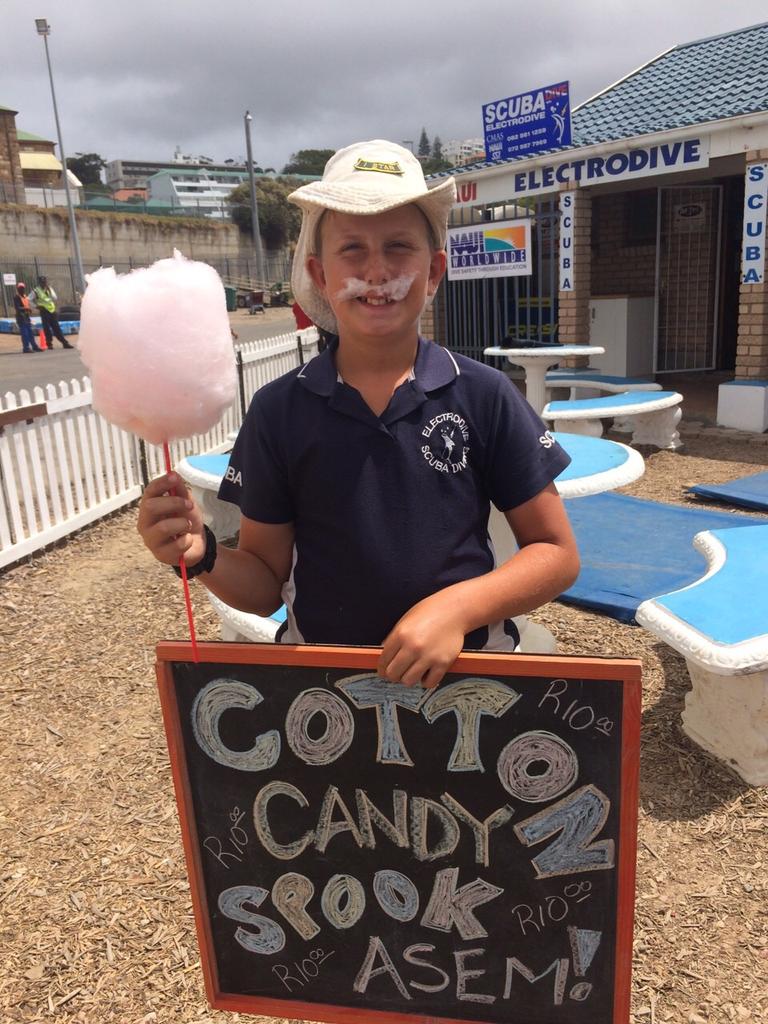 Electrodive's tweet photo. #Candy floss #seaweed #scuba in mossel bay http://t.co/OcVdixsT5D