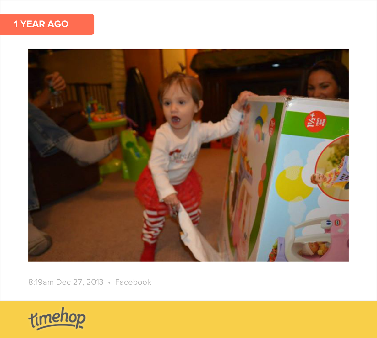 DanniTeller's tweet photo. Love this face she was so excited last year http://t.co/PKltKN1CRb http://t.co/b0By4A4yEg