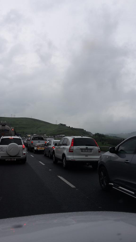 CTSKZN's tweet photo. @TrafficSA @Lean3Jvv backlog on Van Reenen just past Motel http://t.co/dgFJraX5n4