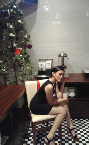 MarkusYuli's tweet photo. Merenung, moga di Natal ini dpt HP android dari @wifi_id #Wifi_IdXmasPict http://t.co/ay0htLYWS8