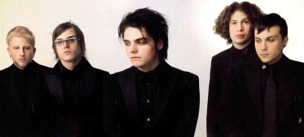 Красивые цитаты из песен. The world is ugly my chemical romance. My chemical romance. Mcr msi. Джерард уэй im not okay.