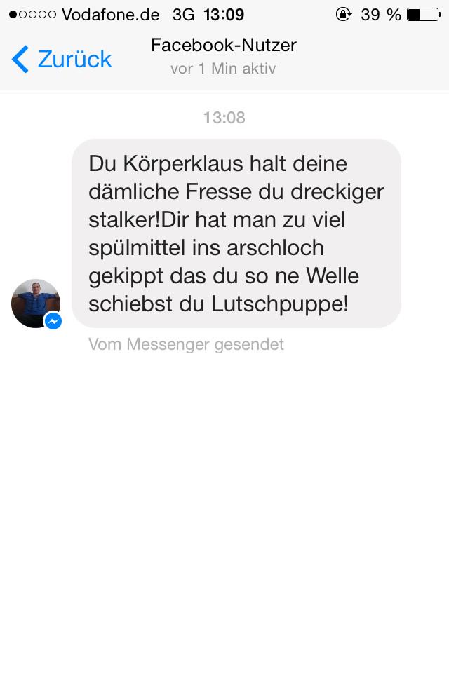 AndySkobel's tweet photo. 400 km entfernt und große fresse haben http://t.co/3JJT8yTU7i