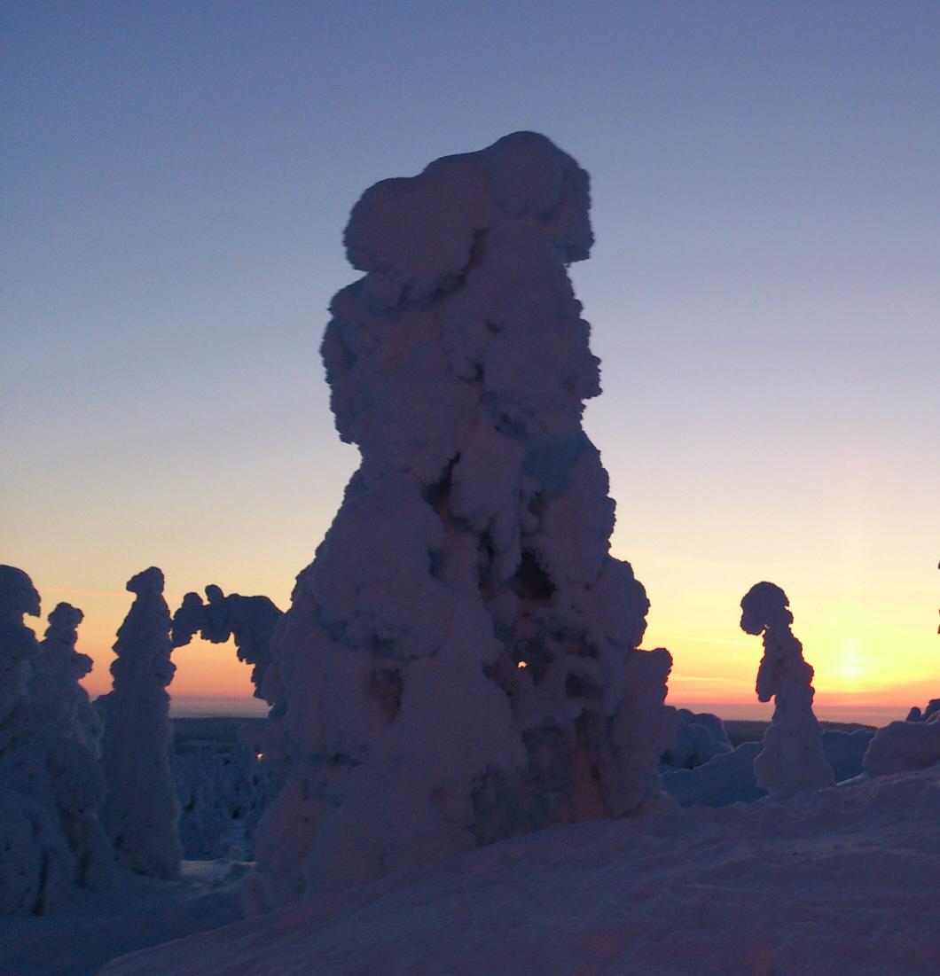 SannaAlalauri's tweet photo. There was sun, snow and perfect slopes.  It was a beautiful day @IsoSyote http://t.co/M04KJ3yXH5