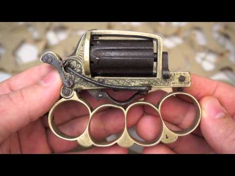 AliceCollector's tweet photo. Guns &amp; Ammo Post! Apache Knuckle Duster Pepperbox Antique French Revolver Overview   ... - http://t.co/SPj5rTpY75 http://t.co/eApFoqJmqN