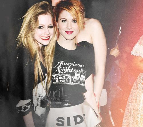 Happy Birthday Hayley Williams from all Little Black Star    