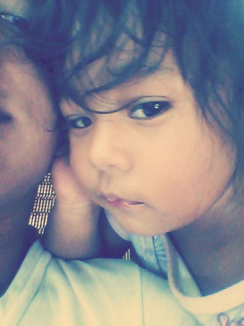 vdmrvzz's tweet photo. Like a mi hermanita que esta bien hermosa*    :-D http://t.co/DOKVX6ENZn