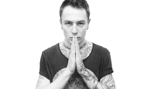 Happy fkin birthday to the most amazing drummer !! Love you so much, hope you\ve had a good day     