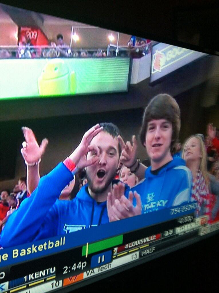Mart1nYoung's tweet photo. @KySportsRadio the ladies are always classy... http://t.co/cfInMFNBf2