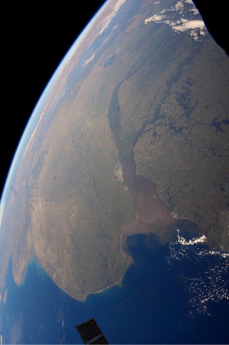 Argentina desde el espacio Argentina desde el espacio