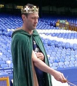 Happy 43rd birthday Duncan Ferguson. What a guy. 