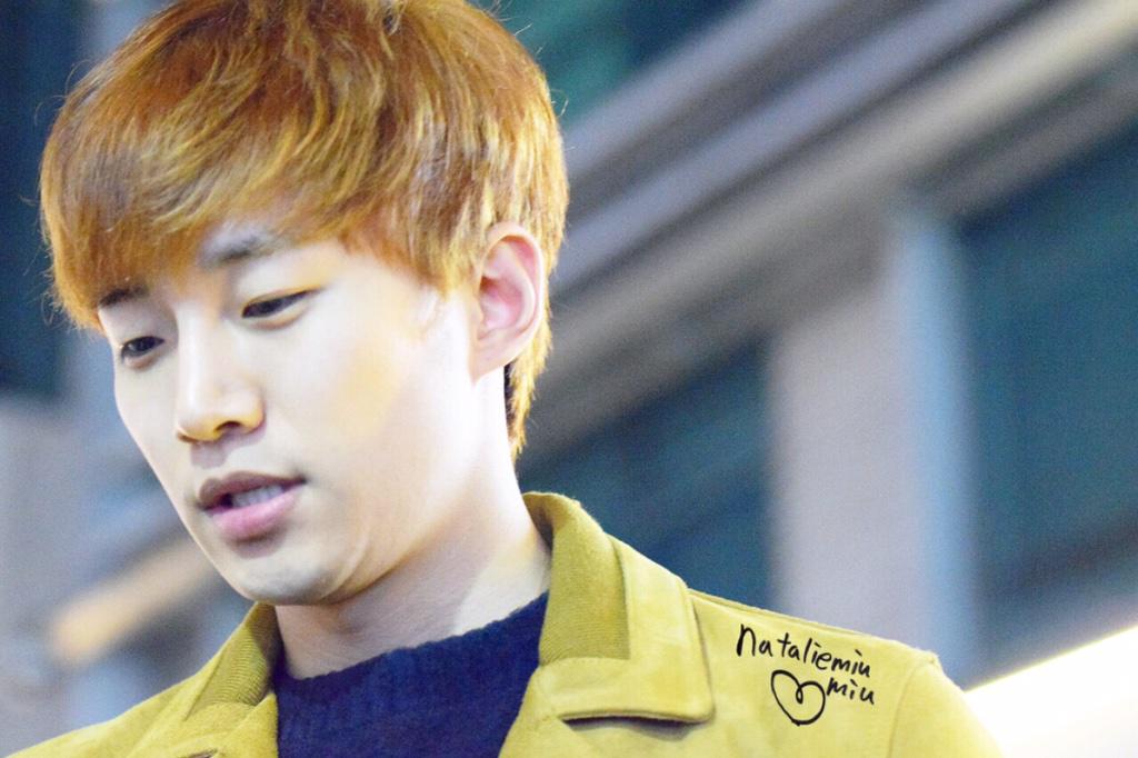 playground_nat's tweet photo. CLOSE!!!!!!!!!@dlwnsghek #JUNHO #leejunho #이준호 #준호 http://t.co/G8tbejGb6x