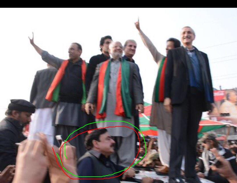 symilhr's tweet photo. ھاھاھاھا شیخ صاب بیچارے 😜😜😜 http://t.co/htCS5hWUgU