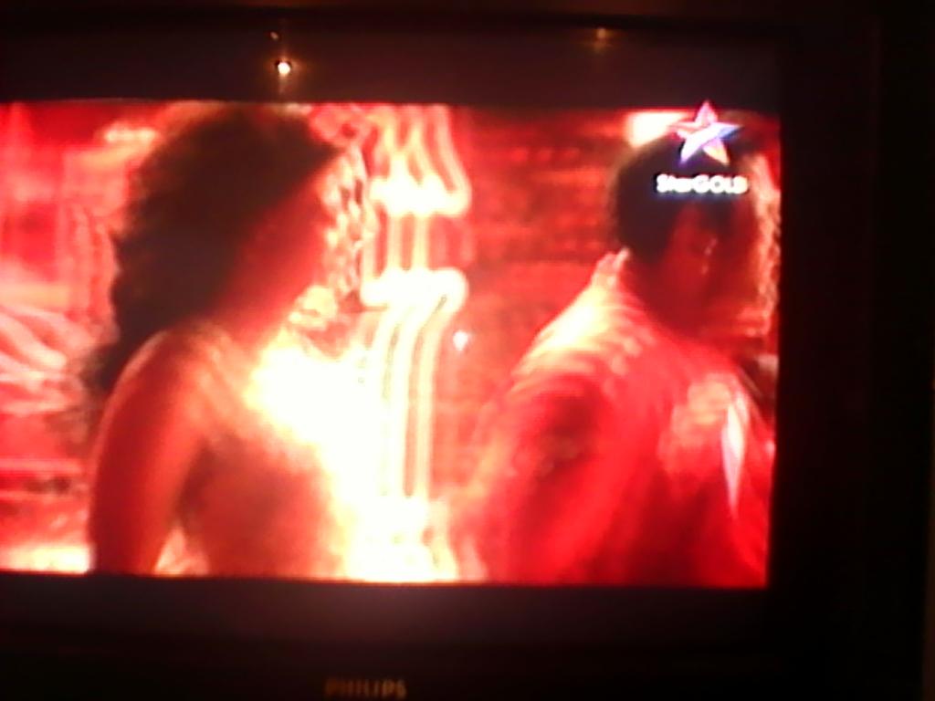 BellashiyaL's tweet photo. Love this song http://t.co/Uai7lOJ27D