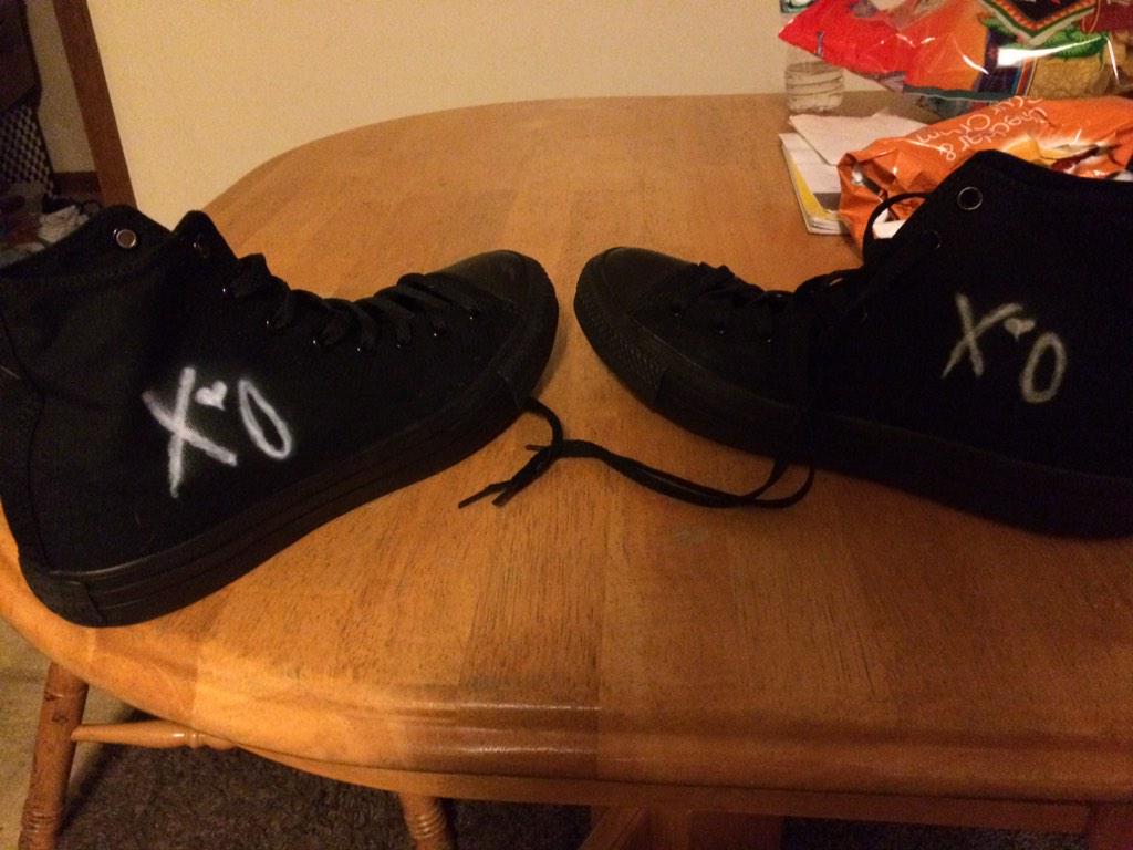Subbz813's tweet image. "Reppin xo too the death" @theweeknd