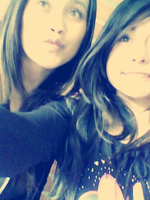 tatiz201's tweet photo. Maldita te amoooooo! Gracias por todo #13infinity <33333!! @ALEJA8793 http://t.co/8lf8O9XOhN