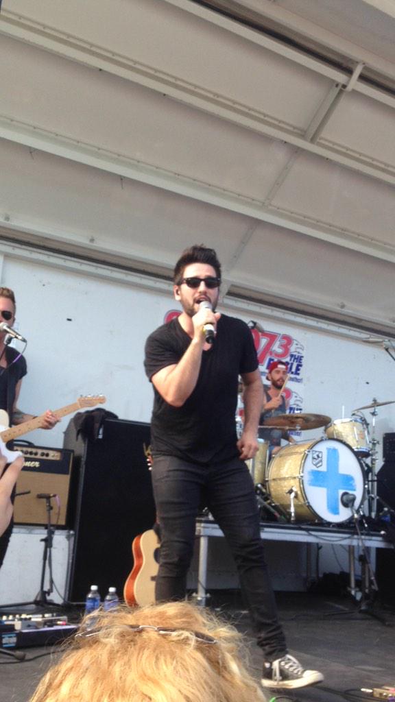 HAPPY BIRTHDAY TO THE ONE AND ONLY AMAZING SHAY MOONEY!I hope your birthday is as amazing as your voice! 