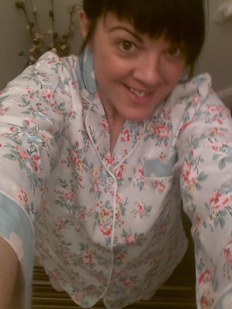 zoebella79's tweet photo. Home by 7 and in my @Cath_Kidston jim jams @tia1971 are u in yours yet?? #SensibleSaturdays http://t.co/K5jxE2qDHV