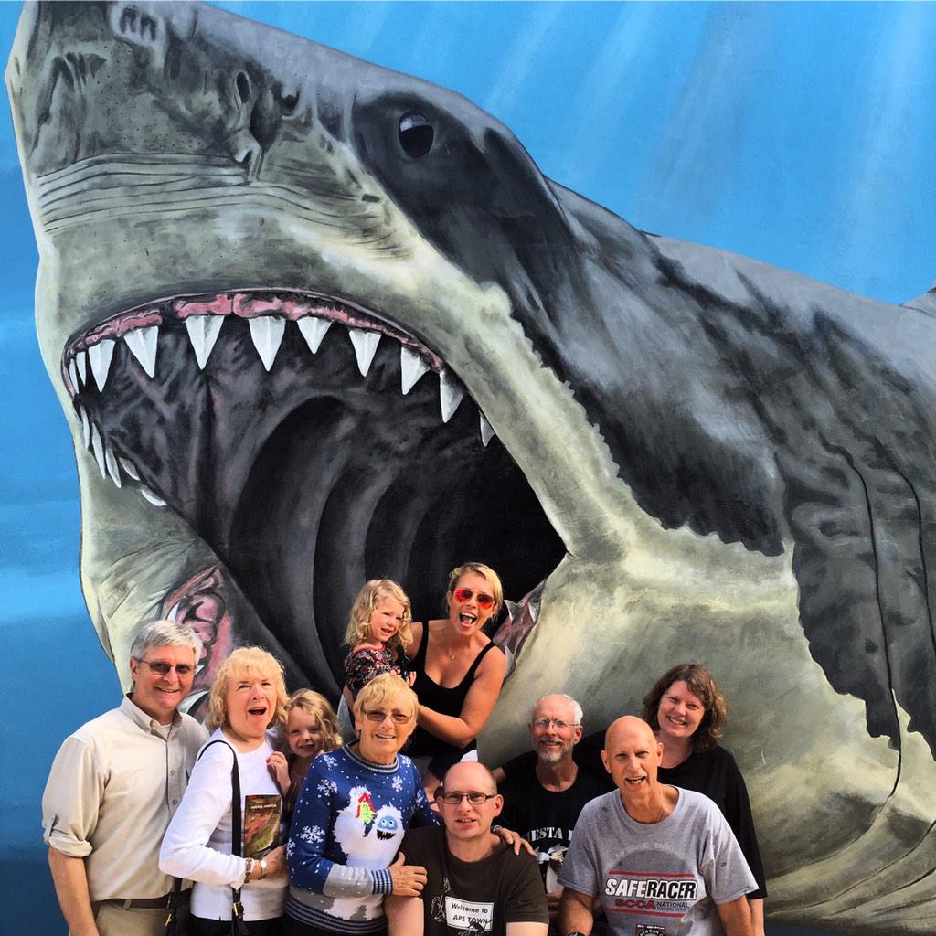 #megladon madness... best #family photo ever <a href="/sharkangels/">Shark Angels</a>