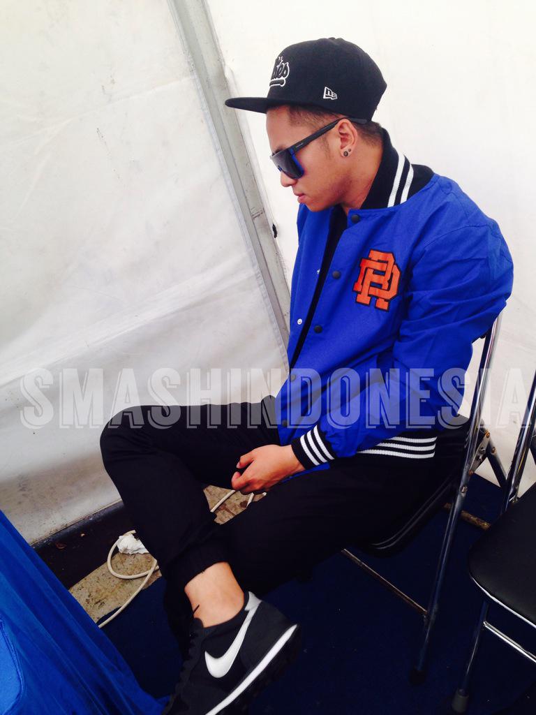 vinaaudii's tweet photo. 😢😢"@SB_Rumpi: "kapan.. gue sm adek-adek gue bisa ngumpul formasi lengkap lagi :|" http://t.co/HLKVo04so2"
