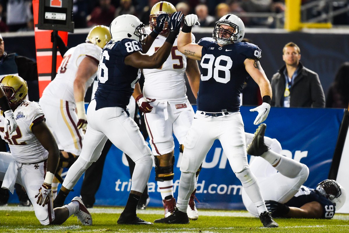 SportsCenter's tweet photo. What. A. Finish. Penn State rallies to beat Boston College in the Pinstripe Bowl, 31-30 in overtime. http://t.co/wdR1k4MY49