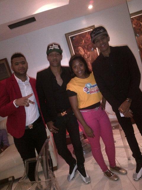 _Marleniitax3's tweet photo. W/@laNuevaEscuela http://t.co/UXplwoZHYl
