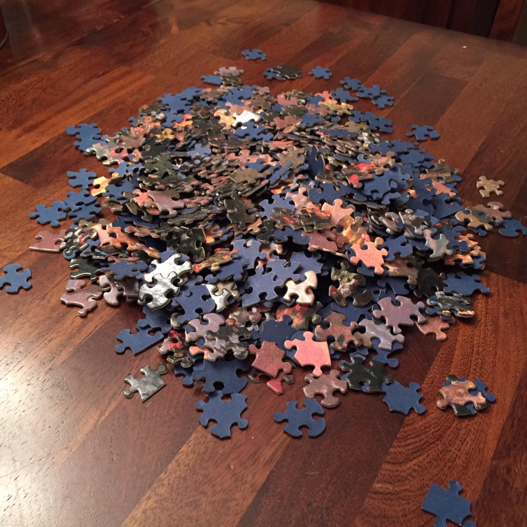 KSmithFoundHere's tweet photo. Instantly overwhelmed. #puzzles #forsmartpeople #notforpeoplewithADD http://t.co/HVBxlHh59m