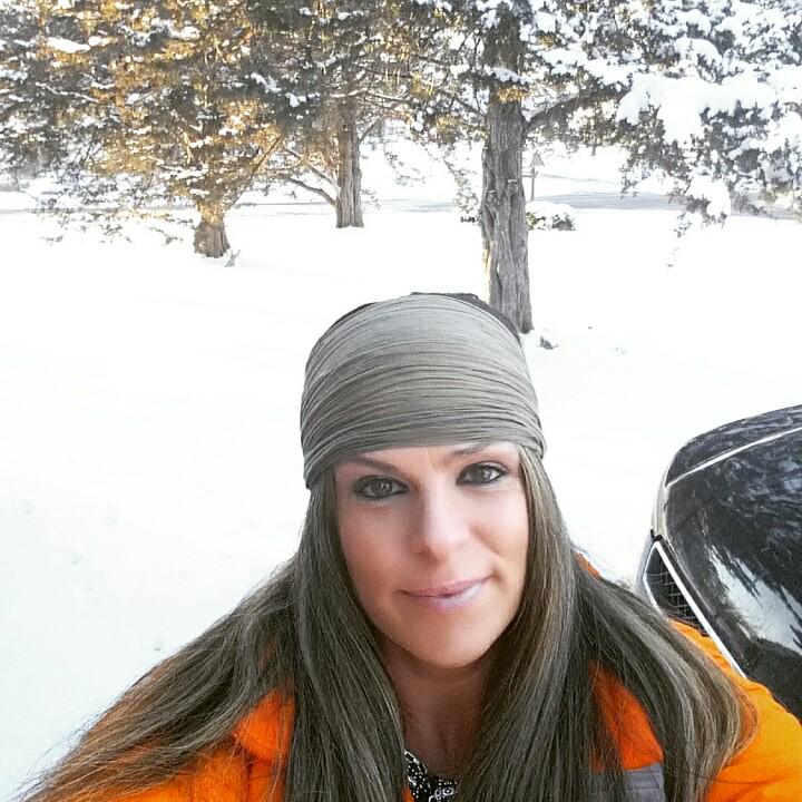 theodbbam's tweet photo. Happy Saturday #minnasnowta #MyAssIsCold #OrangeIsTheNewBlack #WhyDoILiveHere #BAM http://t.co/91pLSujcNZ