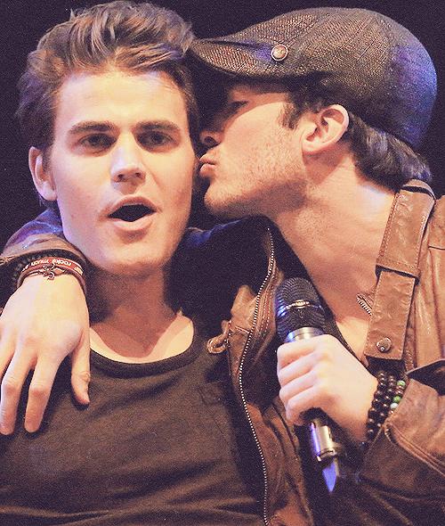 HotorNot_4's tweet image. Ian Somerhalder and Paul Wesley &amp;lt;3
RT FOR - HOT
FAVE FOR - NOT