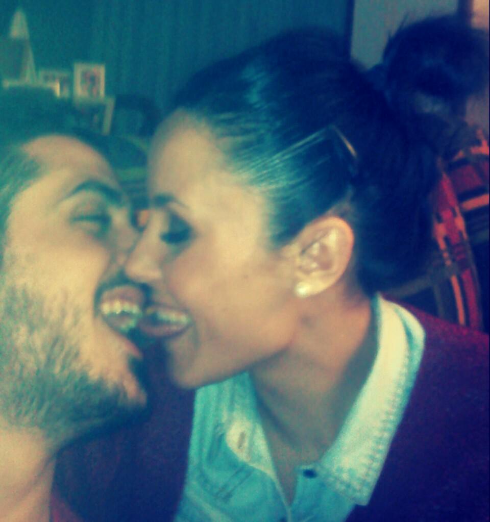 moreflower13's tweet photo. Sonrisas que solo ella es capaz de ver!!

@mariamparo187 http://t.co/b1gNdbtC5l
