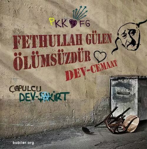 ParlakDuru's tweet photo. #TerrorSuspectGULEN
#YolumuzHAKAlnımızAK
Köt��lüğe sesiz kalmak
Karanlığa ortak olmaktır
Biz SesizKalmayacağız http://t.co/y3hzFePSNY