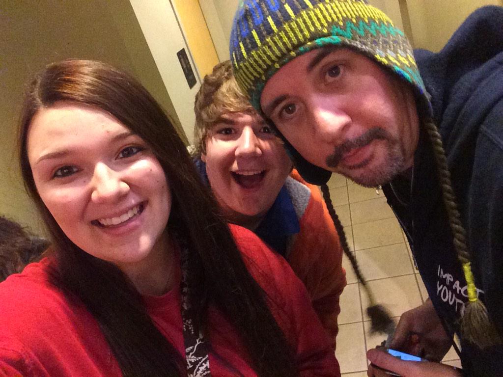sadiemariereed's tweet photo. Coffee trip so we'll have energy for @xtremewinter tonight!!!👍👍👍 http://t.co/aRL2p5toIo