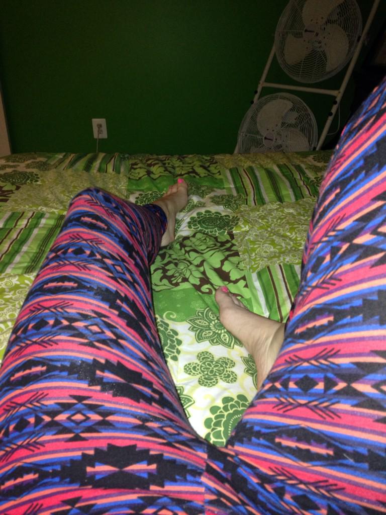 GingerRedd714's tweet photo. Relax all by myself and only want one person ☺️ http://t.co/Ue2HvQBe5J