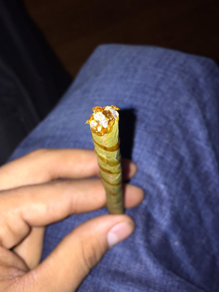 yehmama23's tweet photo. #twax #twaxgang #Topshelf @TWAXGanG #oakland http://t.co/4we4JBgN1W