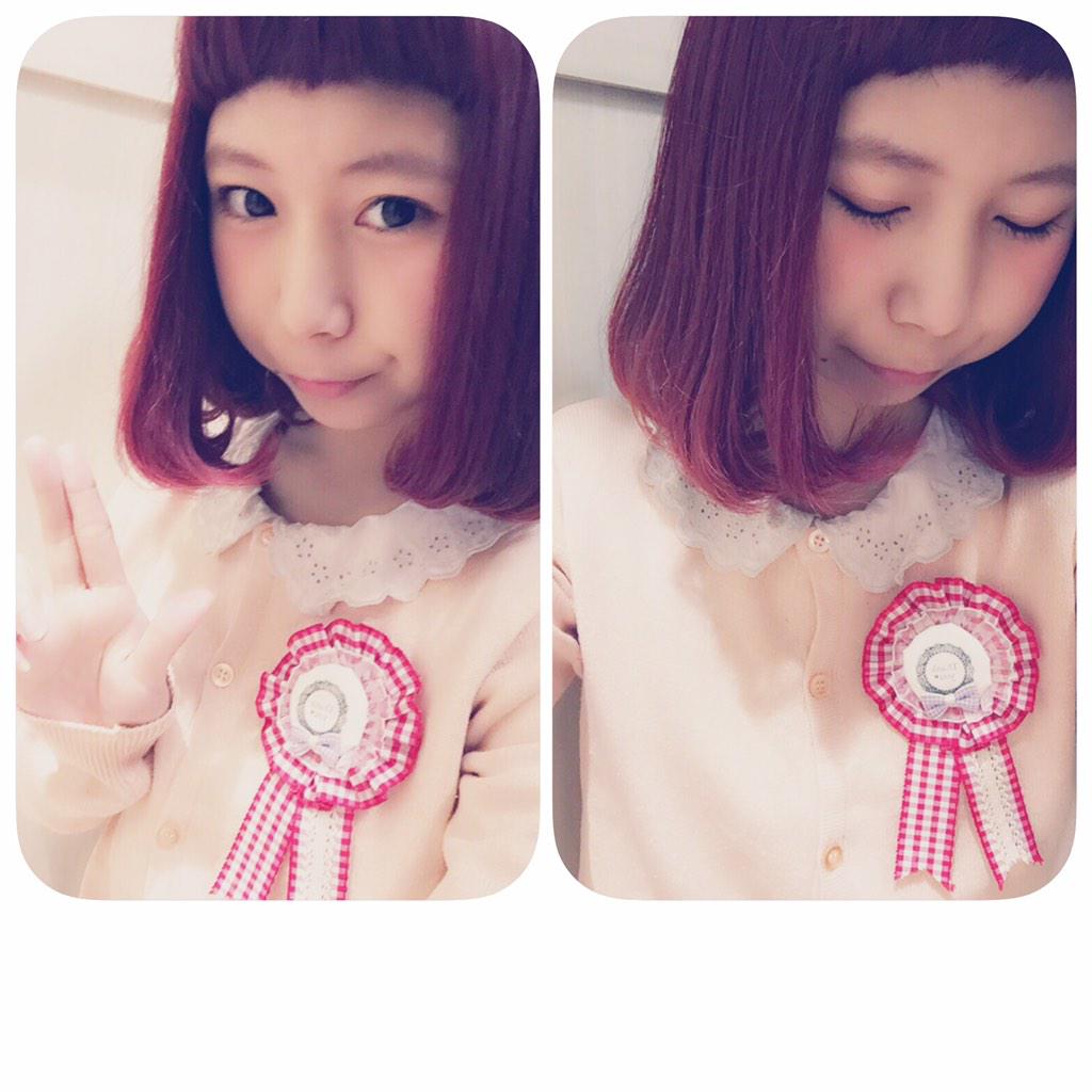 napio_'s tweet photo. きょうのお洋服です( ・ ̫・ )
食パンのスカート♡♡

ブローチは手作りです！

#お洒落さんと繋がりたい
#なぴお服 http://t.co/5t9RzmijL4