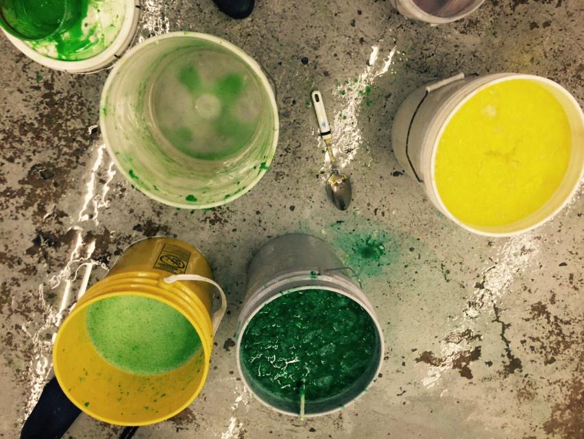 MortEicher's tweet photo. #handmadepaper #visualart #vacuumtable #papermaking #largescalepaper each sheet is 4'x6' #formyDad http://t.co/m7QtF9JSiG