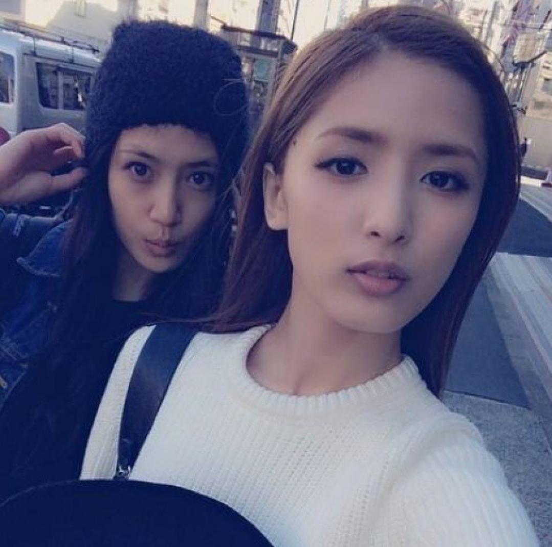 Exileryotaa's tweet photo. この姉妹ほんとやばいわ
反則だ笑
可愛いすぎる笑 http://t.co/XdXZorWmOx