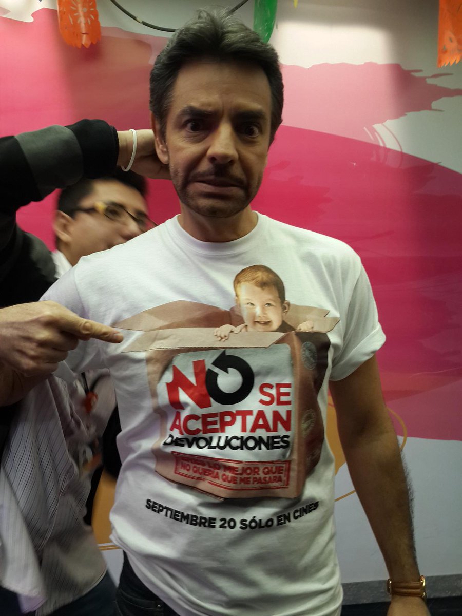 SabadazoOficial's tweet photo. @EugenioDerbez ha sido sin duda de lo mejor que ha sucedido en Sabadazo. Nunca antes había llorado en TV. Ve por qué! http://t.co/iGFDPMv2vC
