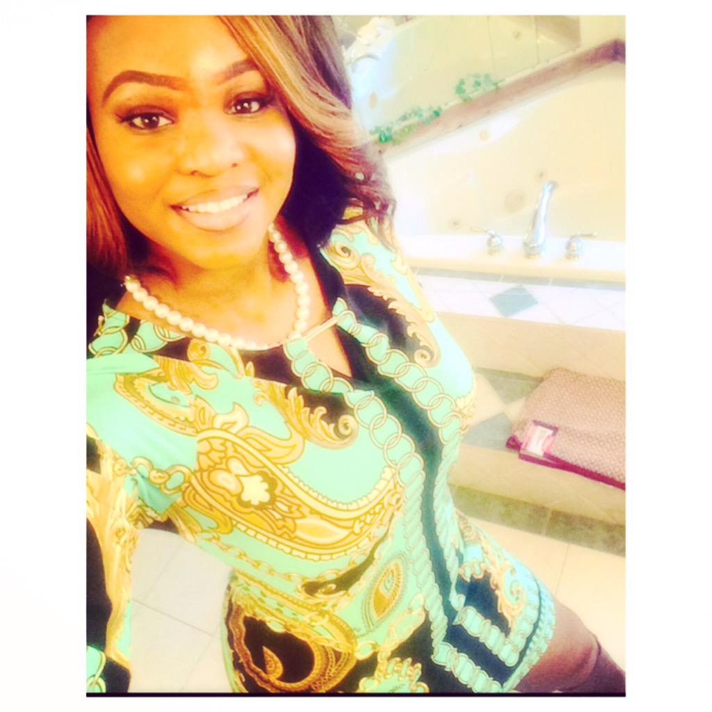 KingBsuccessful's tweet photo. Amazing day with Great friends! Loving an living my beautiful life! 😏😎 http://t.co/zxpWa1Ftfi