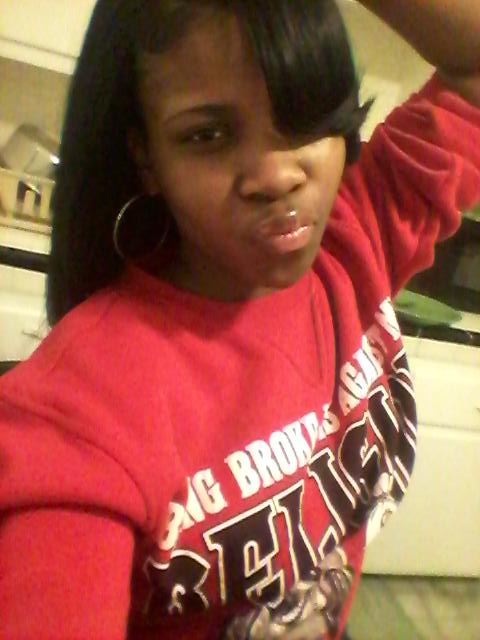 CharmingDM's tweet image. I'm so stuck up ✊💄