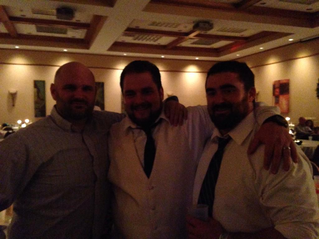 MandiJoMo's tweet photo. #S*%tgotreal #Baudervows http://t.co/32jlBh28jK