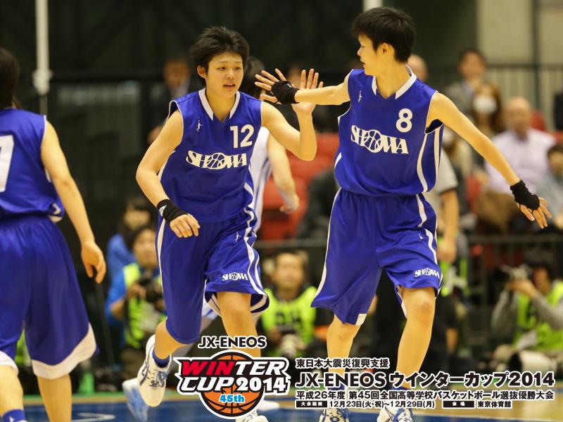 JAPANBASKETBALL's tweet photo. #ウインターカップ　鈴木HCコメント（昭和学院）「赤穂（さくら）のところでもう少し攻めたかったが、ディフェンスでアジャストされて、なかなかうまくボールが通らなかった。ここ1本のところでシュートが決められず、苦しい展開になってしまった」 http://t.co/3laf5YZF5Q