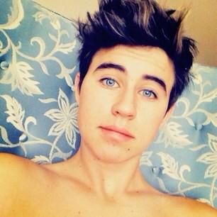 HAPPY BIRTHDAY Nash Grier!!
Love you!! 