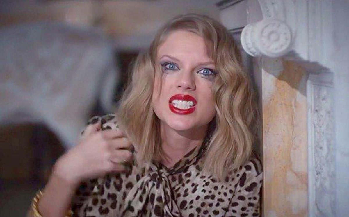 tuMePones's tweet photo. Vale @taylorswift13 no te enfades que @JuanmaRomero_ acaba de poner 'Blank space'. Relax!
#2014MePones http://t.co/NUN1avjKHK