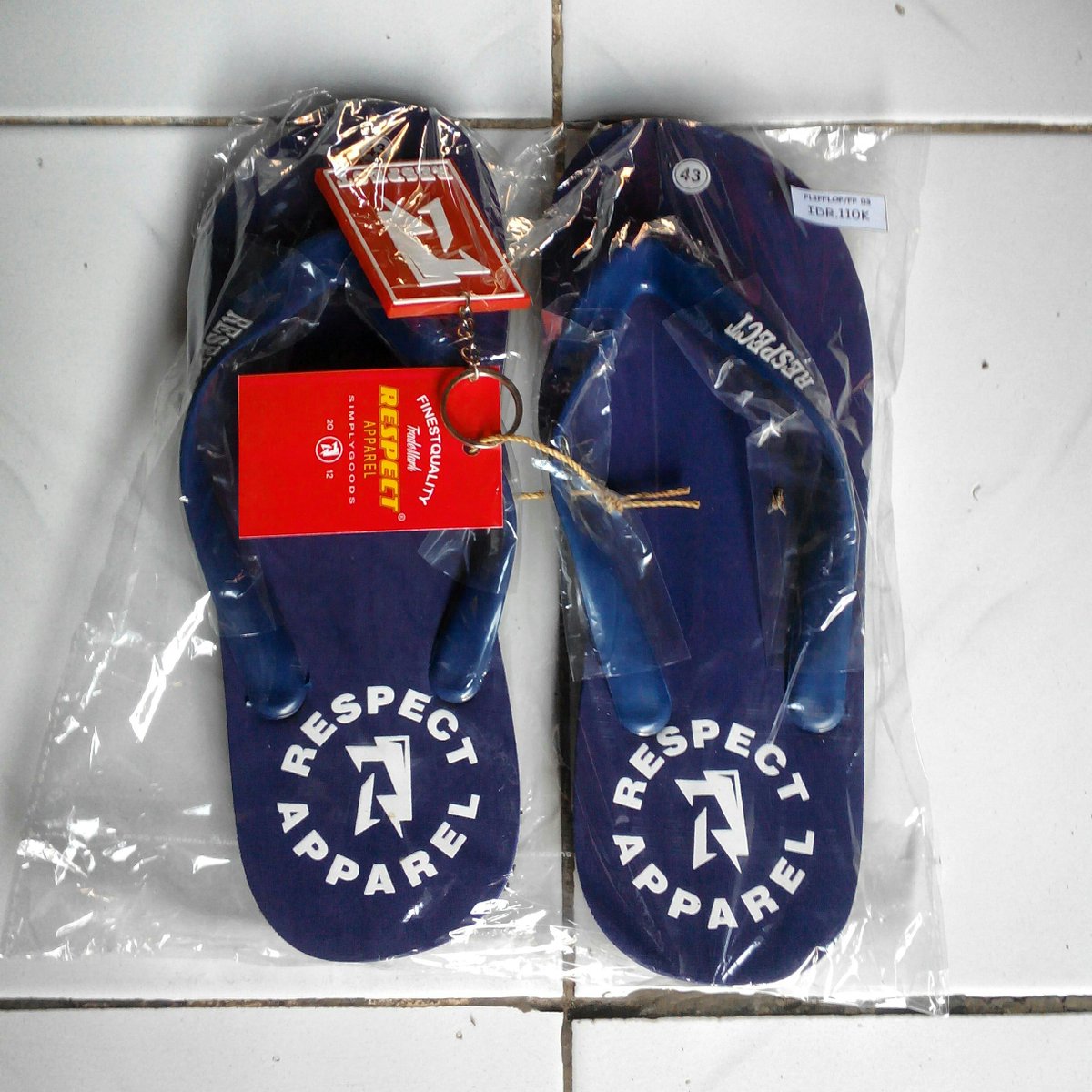 Flipflop from <a href="/RESPECTBali/">RESPECT APPAREL</a> bisa kalian dapatkan <a href="/FredericStore/">FREDERIC STORE DIV</a> ayani