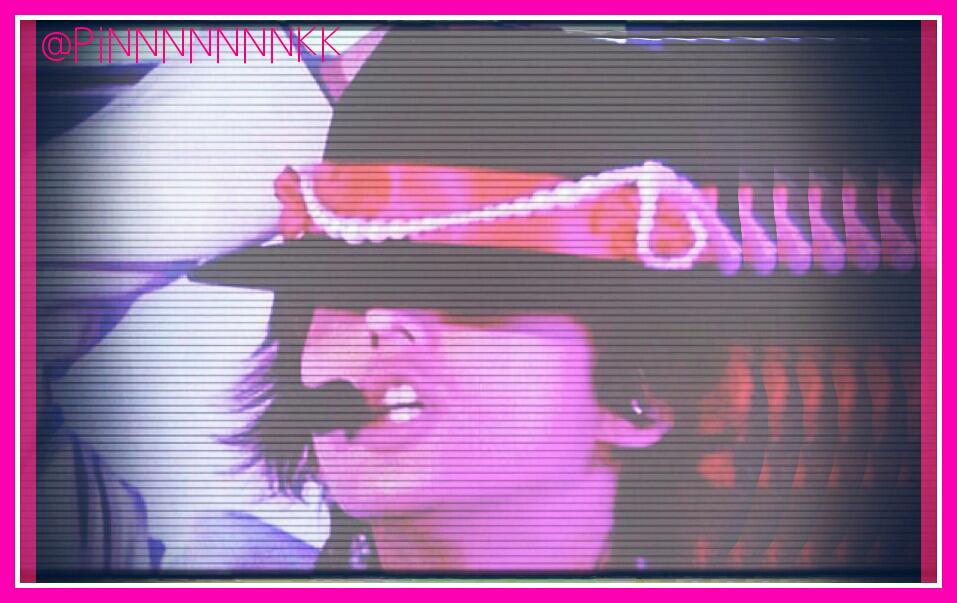 PINNNNNNNKK's tweet photo. .
 
.

     『     your   Are   sexy     』

      Kis-My-Ft2     pink

      ♂      ♀

.

          #RTしてくれた人お迎え行く http://t.co/AItO3HuQOY