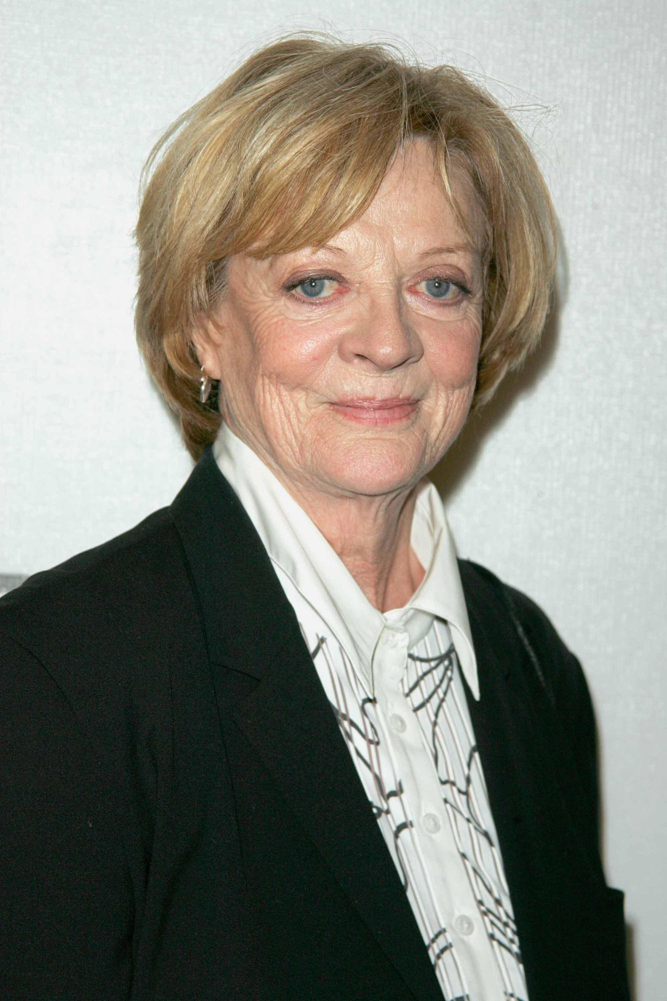 Happy Birthday Maggie Smith! The lovely Downton Abbey lady turns 80 today!  