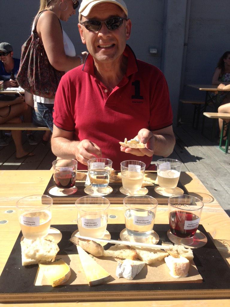 daynaa2000's tweet photo. Three of my favourite things: @BRUNYCHEESE @JosefChromy @s_powell at @TasteofTasmania #LifeIsGood #holiday #Tasmania http://t.co/m4rkEADRoe
