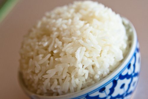 UAkhouri1's tweet image. Coconut Rice Recipe goo.gl/jcLjyG #Dal #Currytree #Coconutrice #Ghee #Asafoetida lm